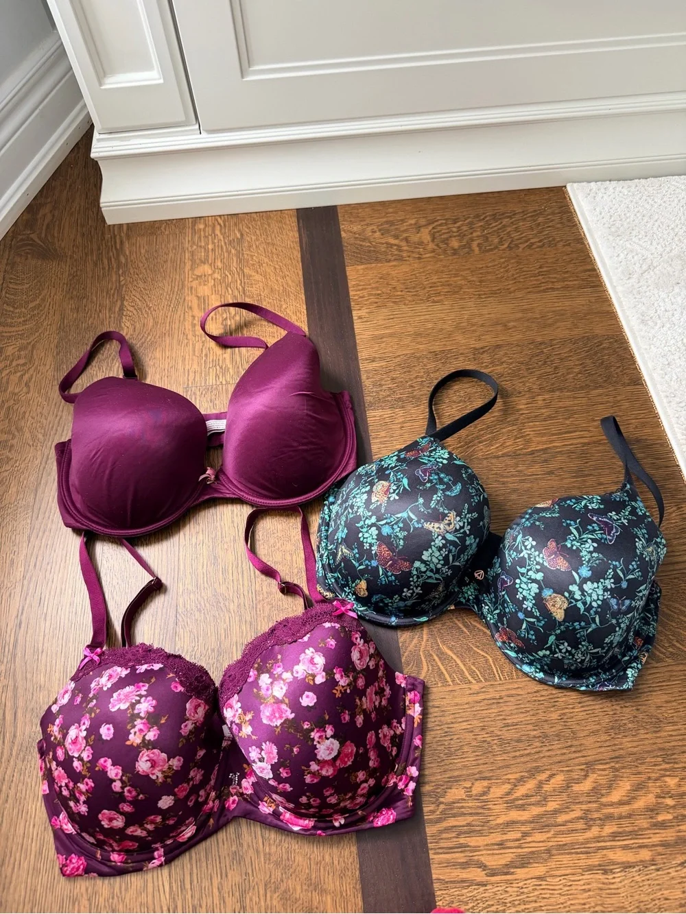 VICTORIA’S SECRET Bra LOT Bundle X 3 Women’s Size 34 DDD - Picture 5 of 11